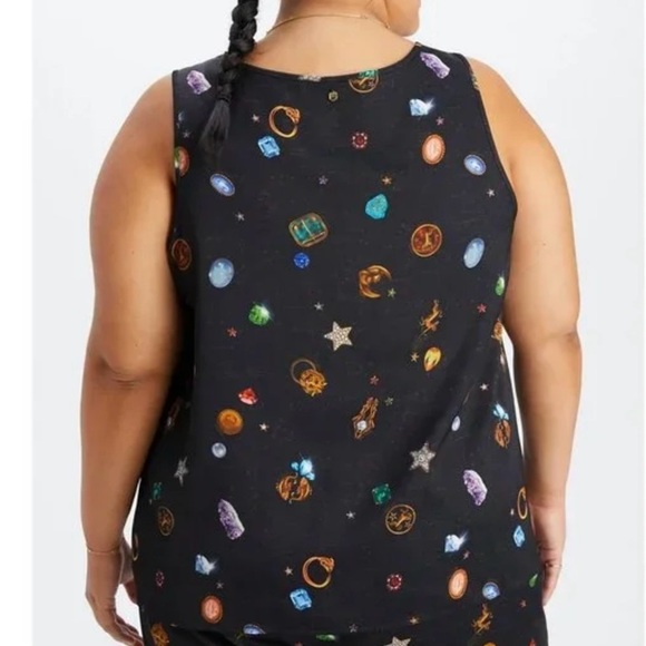 FABLETICS Size 1X Ecosatin Black Lucky Charm Astrology Graphic Plus Tank Top.New - Picture 2 of 7